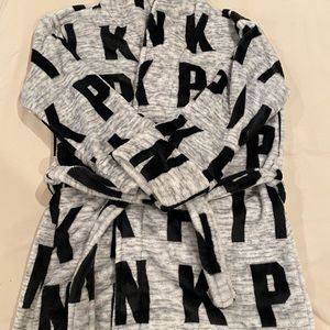 PINK bathrobe vs NWOT